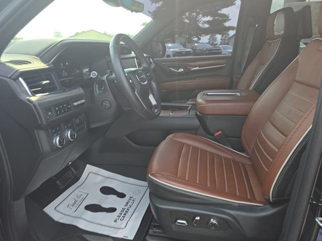 Used 2023 GMC Yukon Denali Ultimate image 23