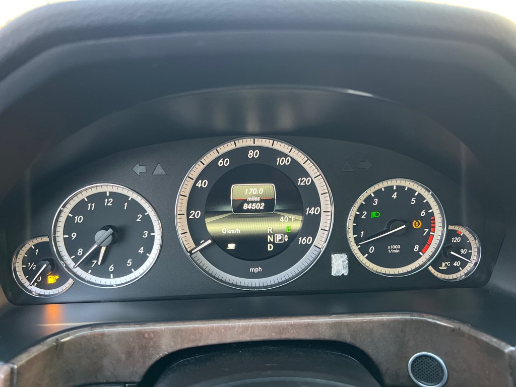 Used 2013 Mercedes-Benz E 350 4MATIC Sedan image 28
