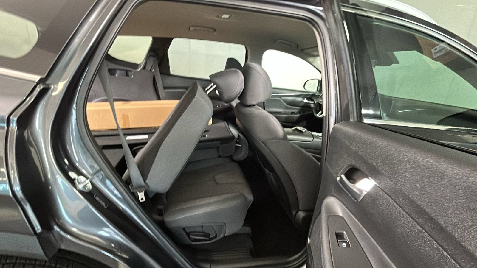 Certified 2023 Hyundai Santa Fe SEL FWD image 36