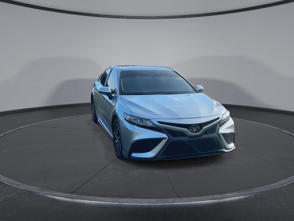 Certified 2024 Toyota Camry SE FWD image 3