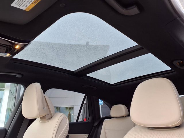 Used 2025 Mercedes-Benz GLC 300 image 15