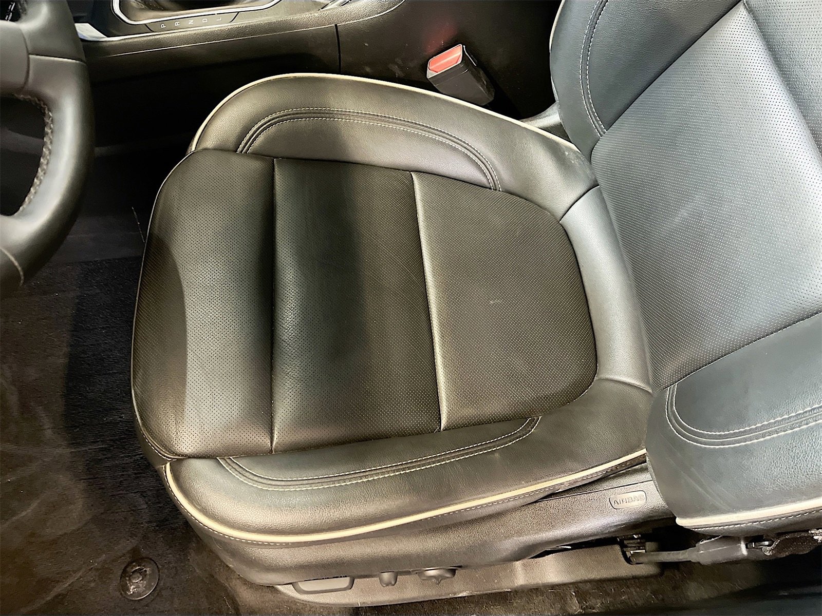 Used 2023 Chevrolet Traverse Premier w/ LPO, 'HIT The Road' Package image 20