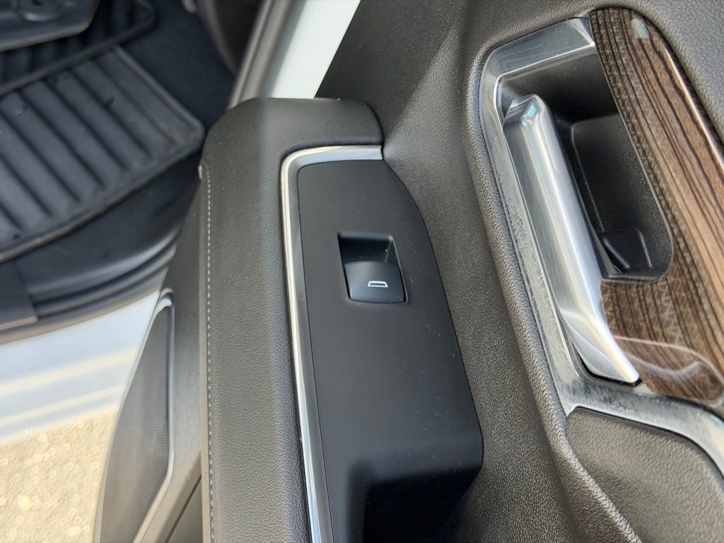 Used 2024 Chevrolet Silverado 1500 LT image 20