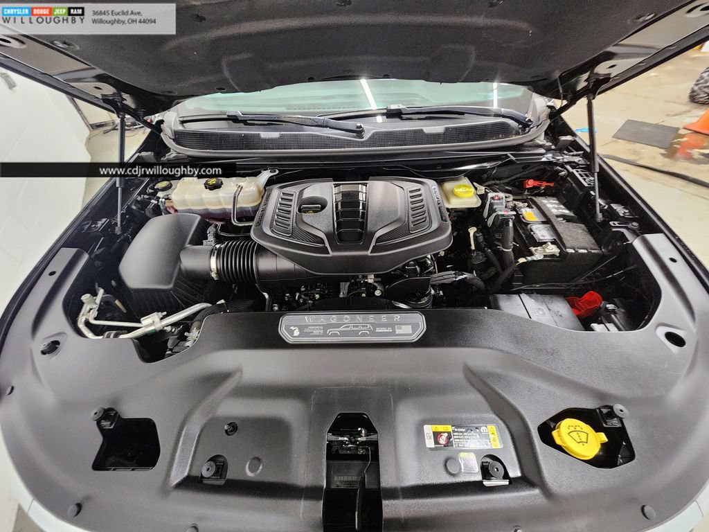 Used 2024 Jeep Wagoneer Series II AWD/4WD image 36