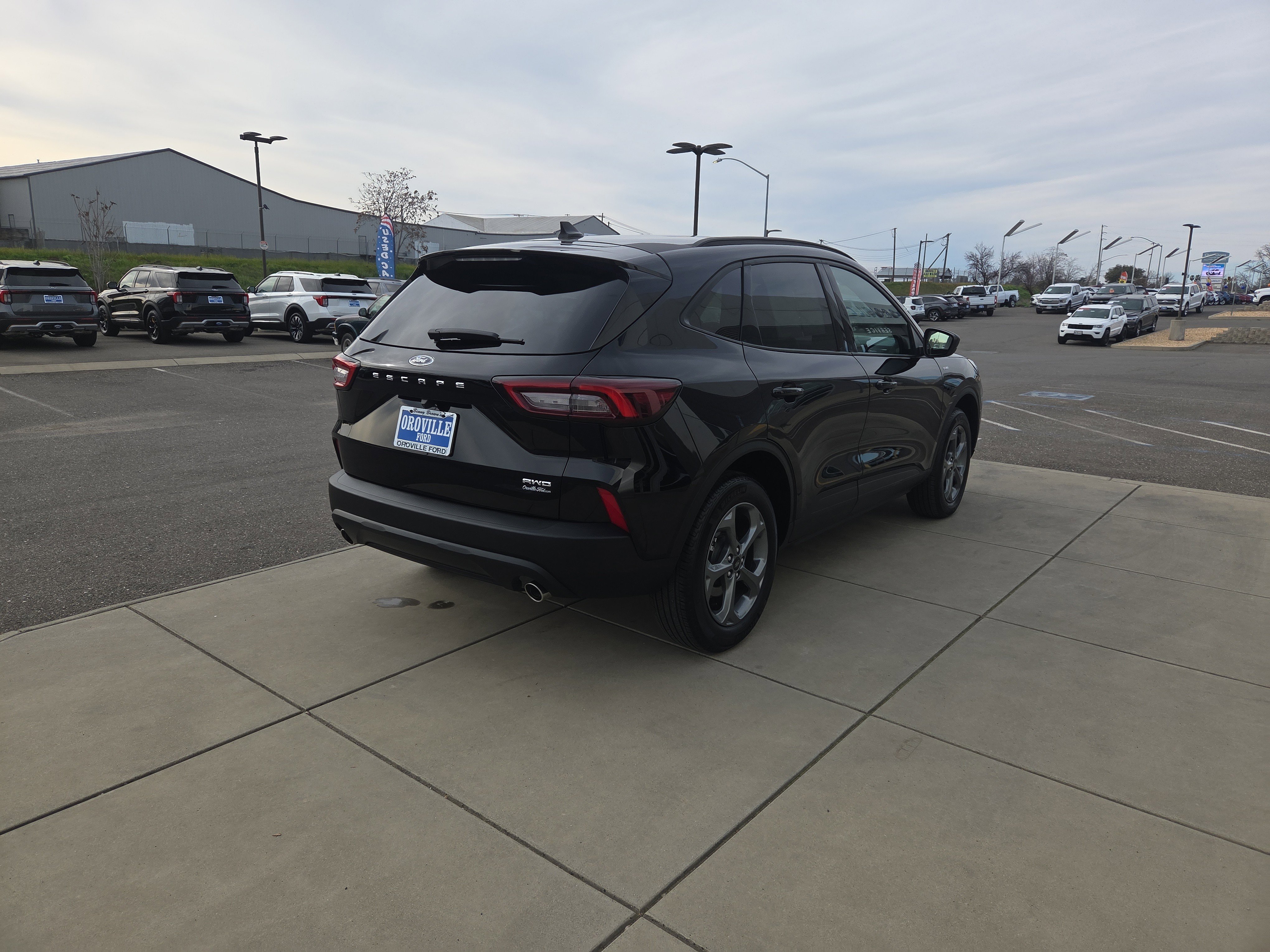 Used 2025 Ford Escape ST-Line image 5