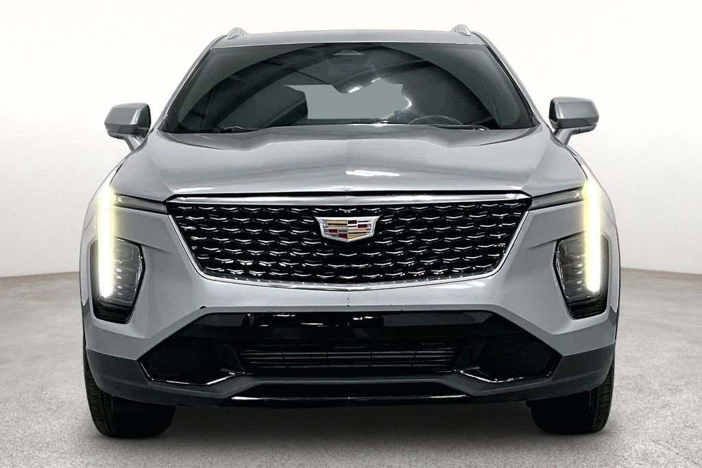 Used 2024 Cadillac XT4 Premium Luxury AWD/4WD image 4