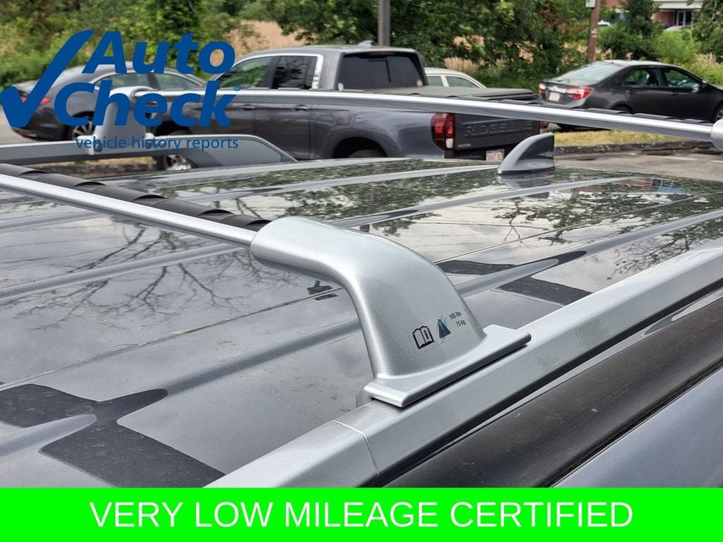 Certified 2024 Nissan Pathfinder SL AWD/4WD image 6