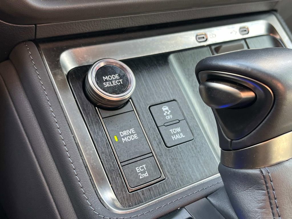 Used 2024 Lexus GX 550 550 Premium image 40