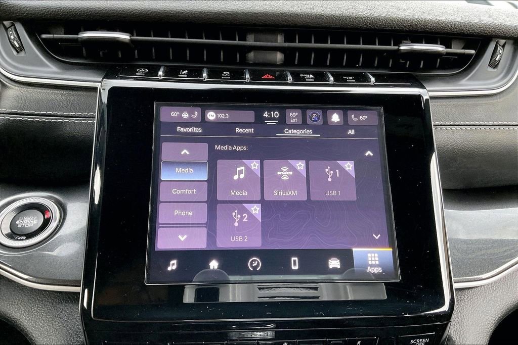 Used 2023 Jeep Grand Cherokee Altitude AWD/4WD image 15