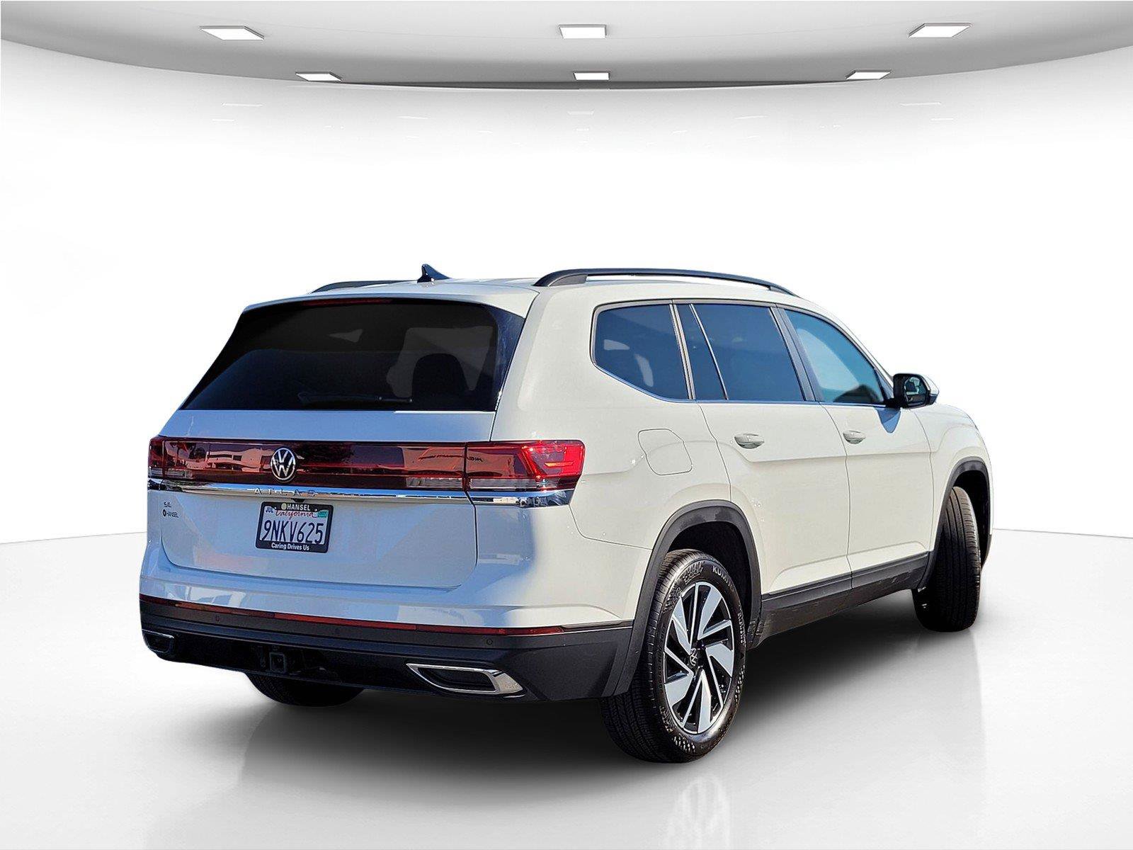 Certified 2024 Volkswagen Atlas SE FWD image 6