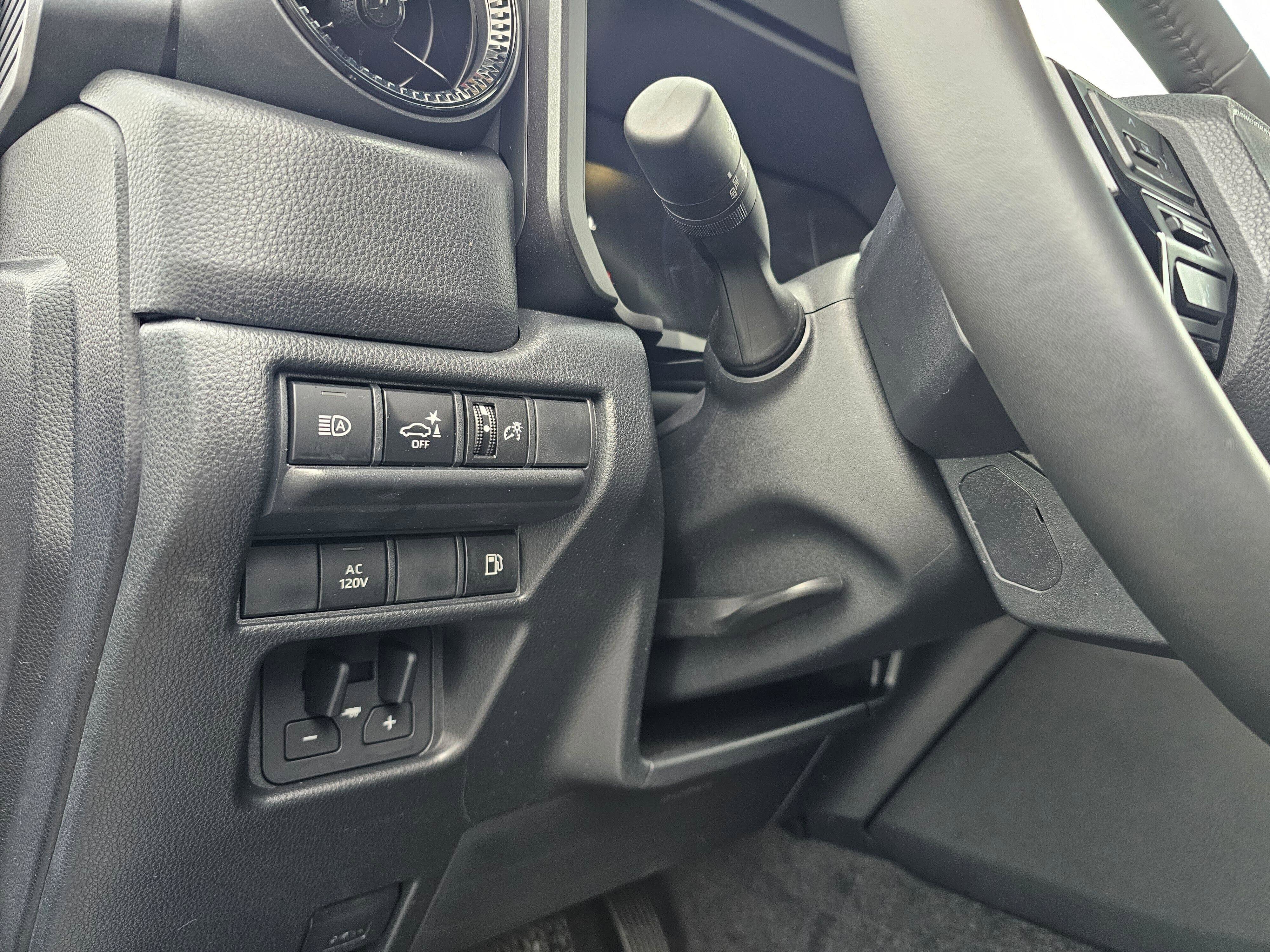 Used 2025 Toyota Land Cruiser 1958 image 21