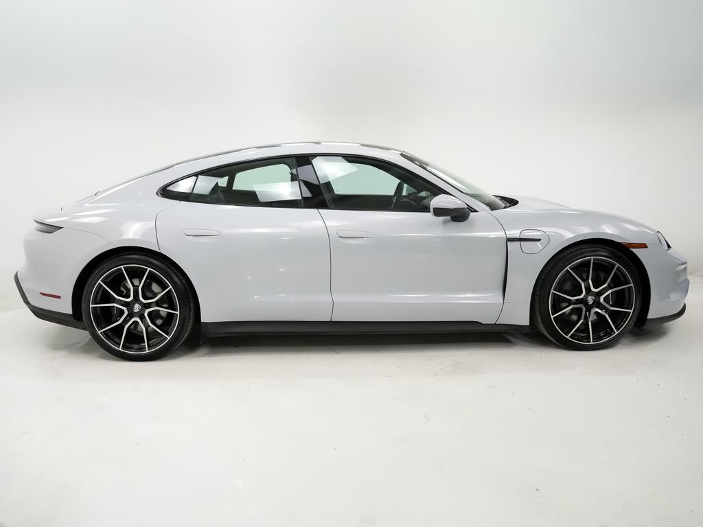 Certified 2025 Porsche Taycan AWD/4WD image 9