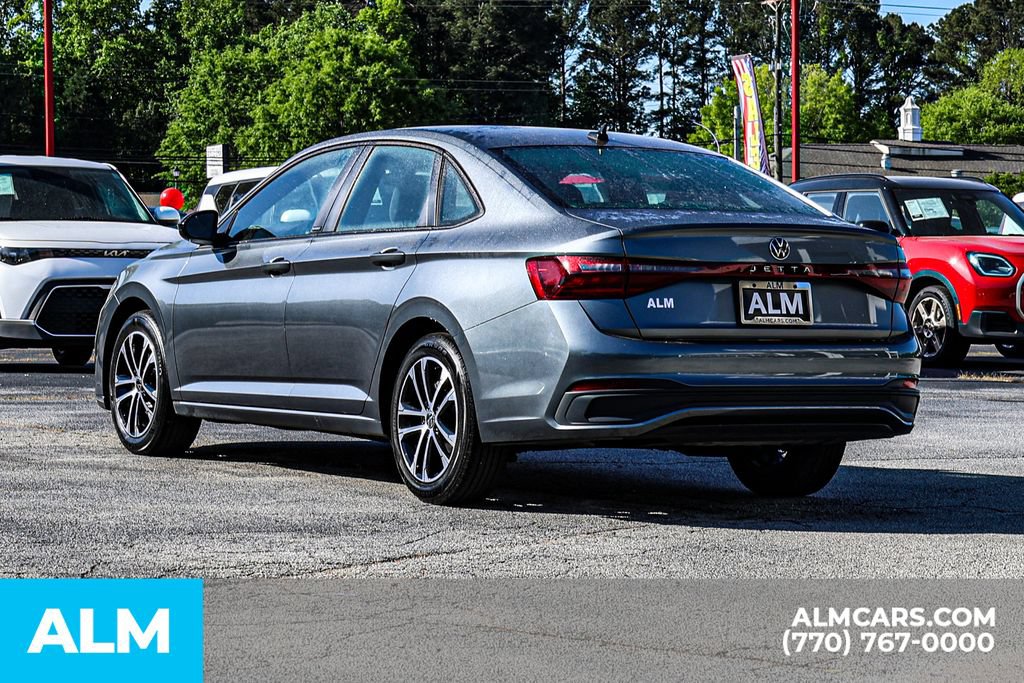 Used 2025 Volkswagen Jetta Sport FWD image 6