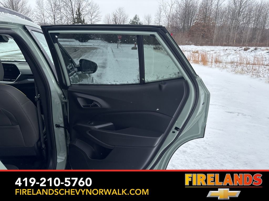 New 2026 Chevrolet Trax ACTIV w/ Sunroof Package image 34