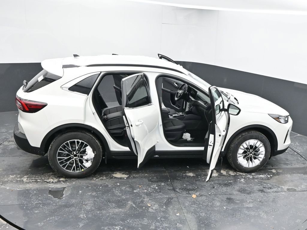 New 2026 Ford Escape Base w/ Class II Trailer Tow Package image 66