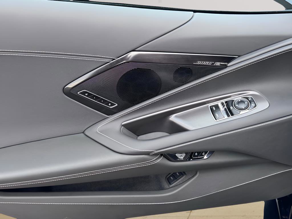Used 2024 Chevrolet Corvette Stingray Preferred Cpe w/ Stealth Interior Trim Package image 21