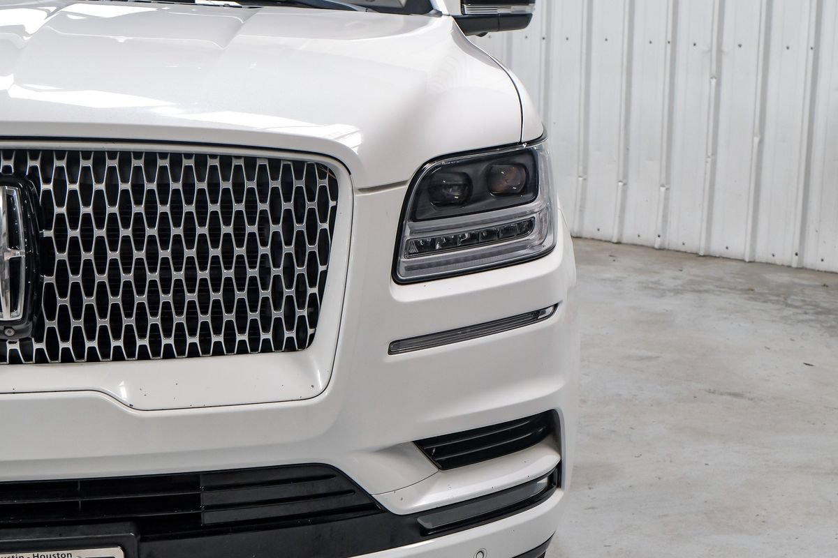 Used 2020 Lincoln Navigator L Reserve w/ Luxury Package RWD image 51