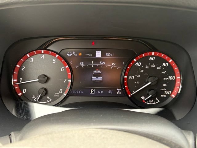 Used 2024 Nissan Frontier PRO-4X w/ Technology Package AWD/4WD image 19