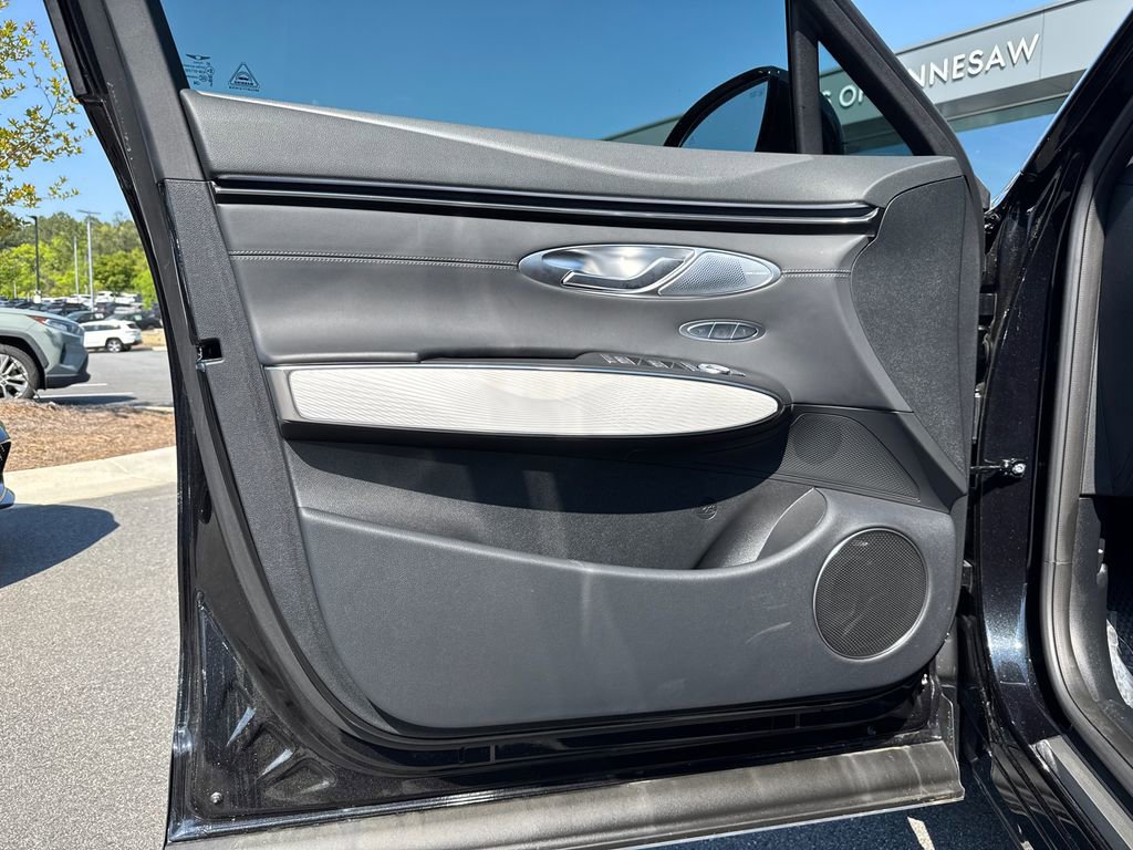 Used 2026 Genesis GV70 2.5T Advanced image 10