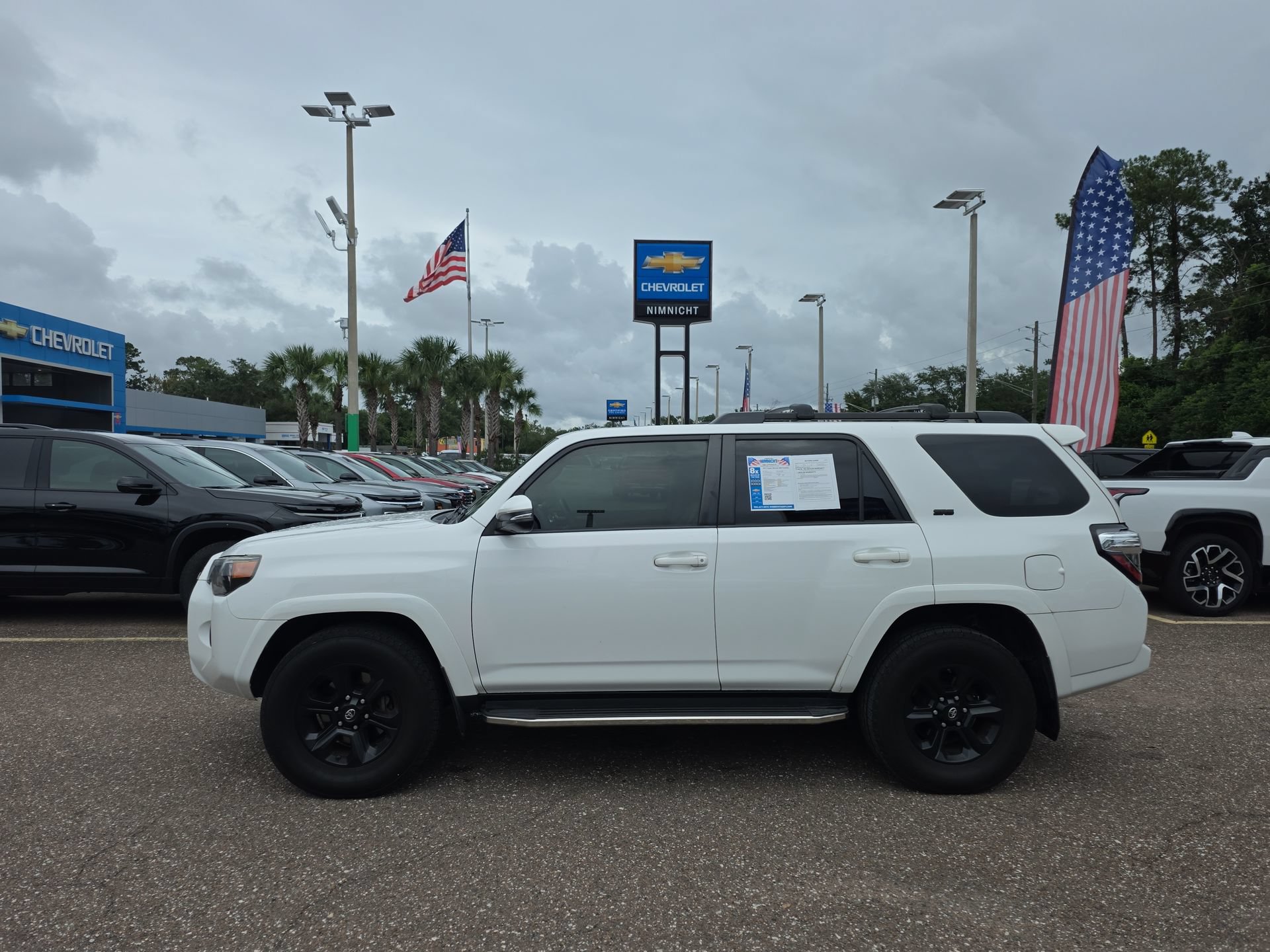Used 2017 Toyota 4Runner SR5 Premium RWD image 13