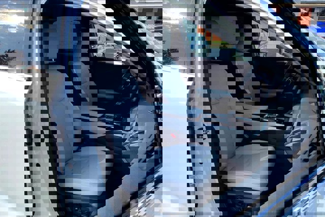 Used 2025 Lexus RX 350 Premium w/ Accessory Package image 6