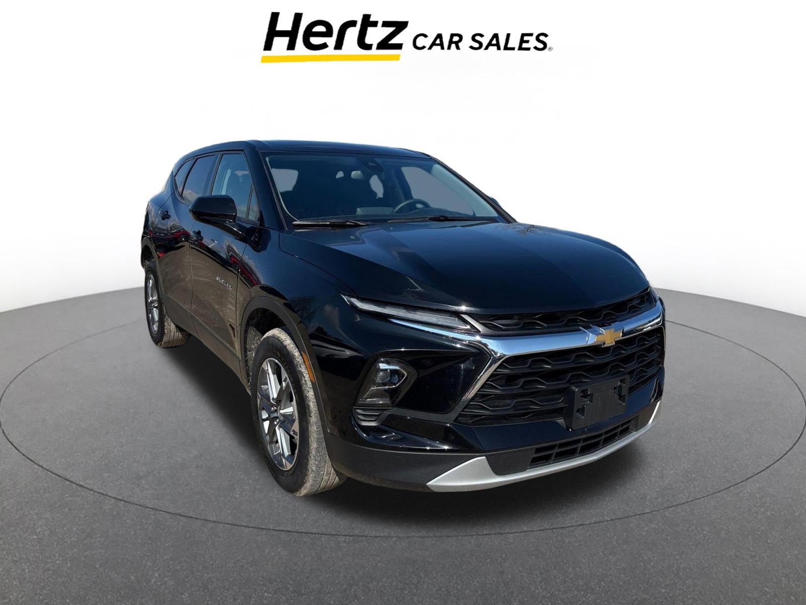 Used 2025 Chevrolet Blazer LT image 1