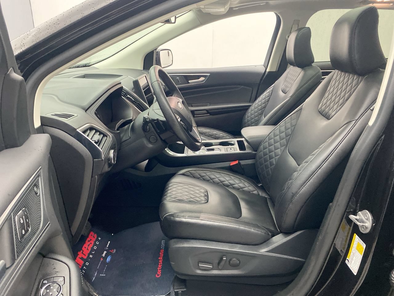 Used 2024 Ford Edge Titanium w/ Equipment Group 301A AWD/4WD image 14