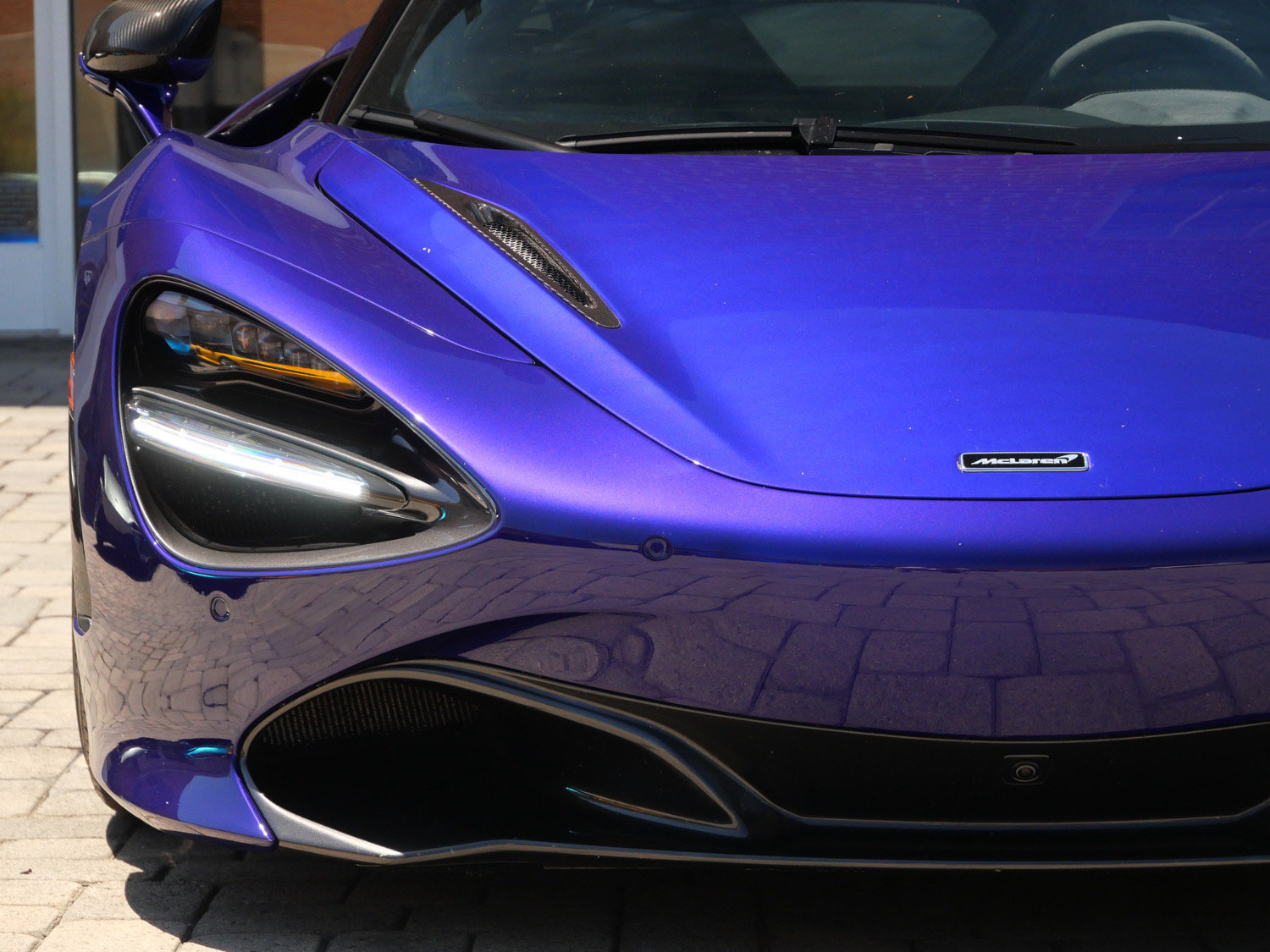Used 2020 McLaren 720S RWD image 6