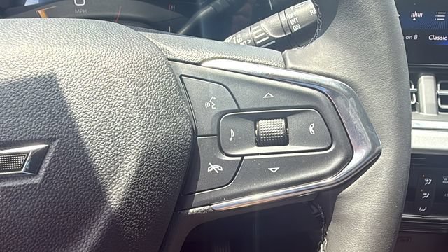 New 2026 Chevrolet Trax LT w/ Driver Confidence Package FWD image 18