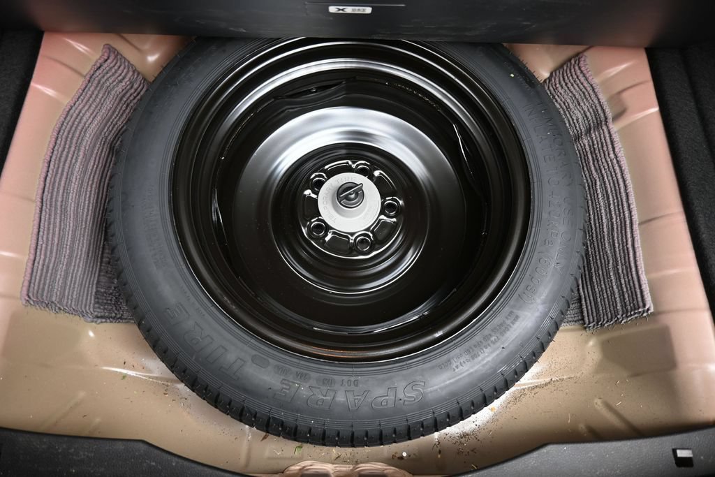 Certified 2024 Honda Civic Touring image 29