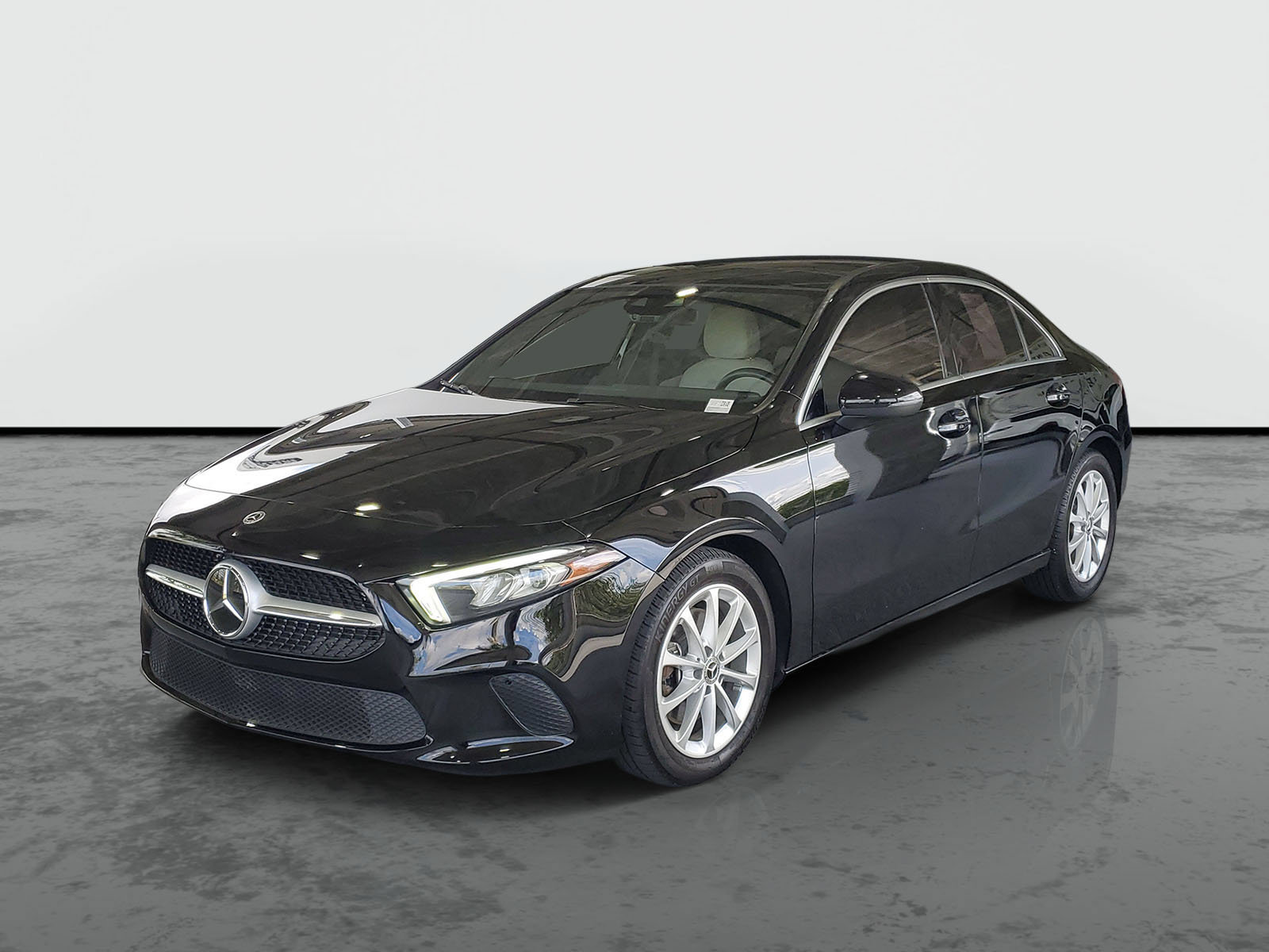 Used 2022 Mercedes-Benz A 220 image 4