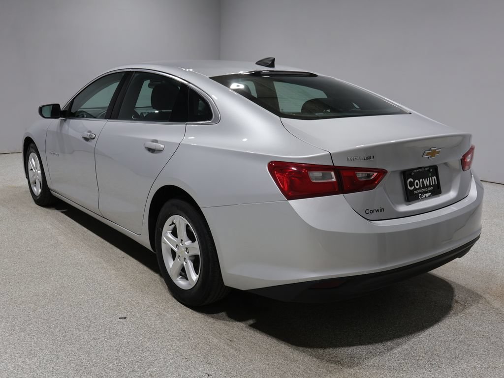 Used 2021 Chevrolet Malibu LS FWD image 5