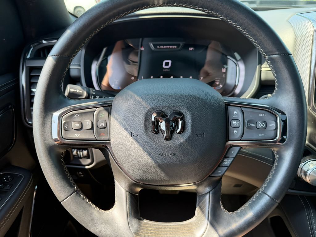 Used 2024 RAM 1500 Limited AWD/4WD image 33