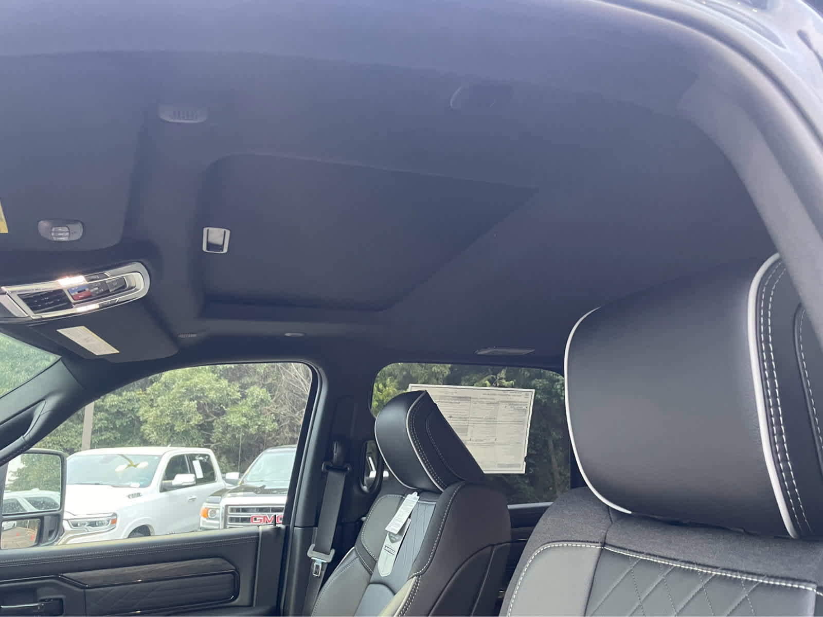 New 2026 RAM 2500 Limited image 36