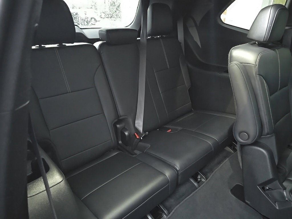 Used 2024 GMC Acadia Elevation image 29