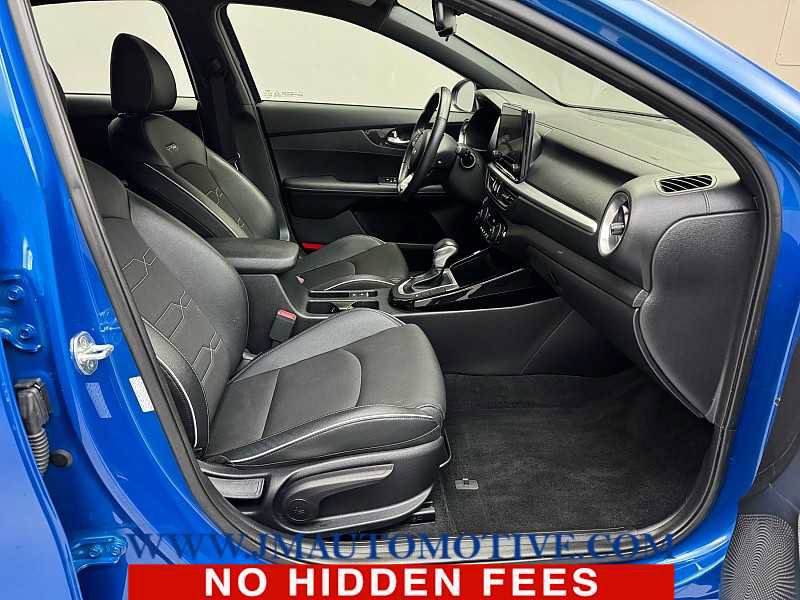 Used 2022 Kia Forte GT-Line w/ GT-Line Technology Package FWD image 19