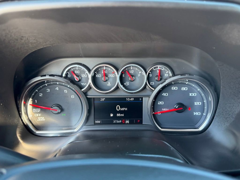 Used 2023 Chevrolet Suburban LS w/ Driver Alert Package image 11