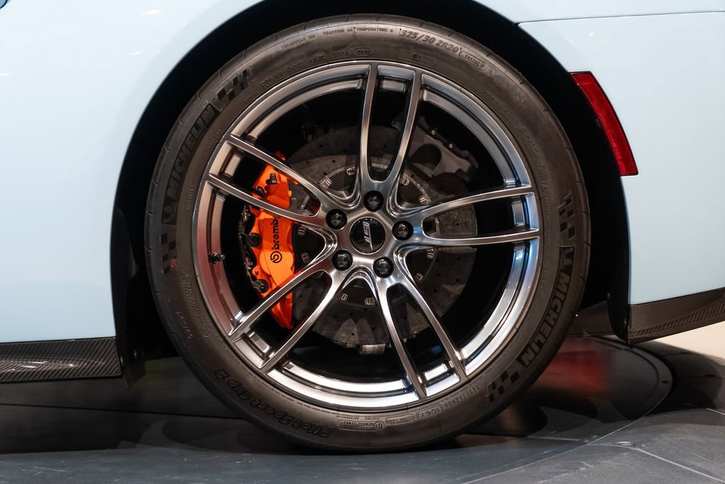 Used 2020 Ford GT Heritage Edition image 13