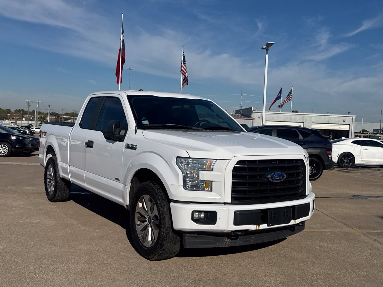 Used 2017 Ford F150 XL w/ Equipment Group 101A Mid AWD/4WD image 1