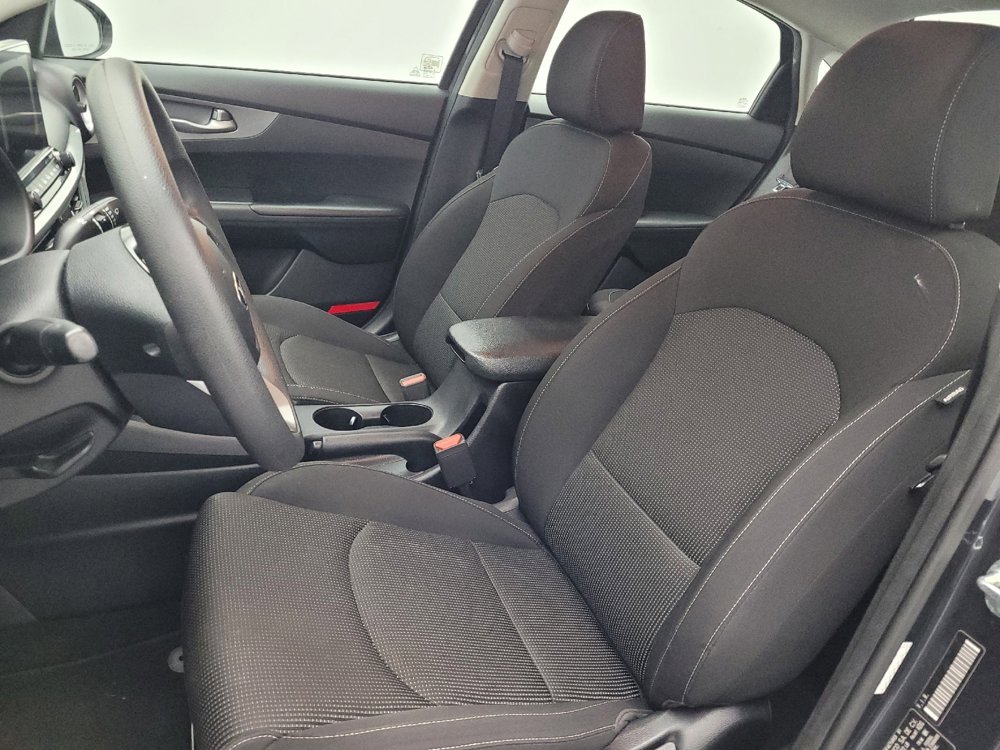 Used 2019 Kia Forte LXS image 17