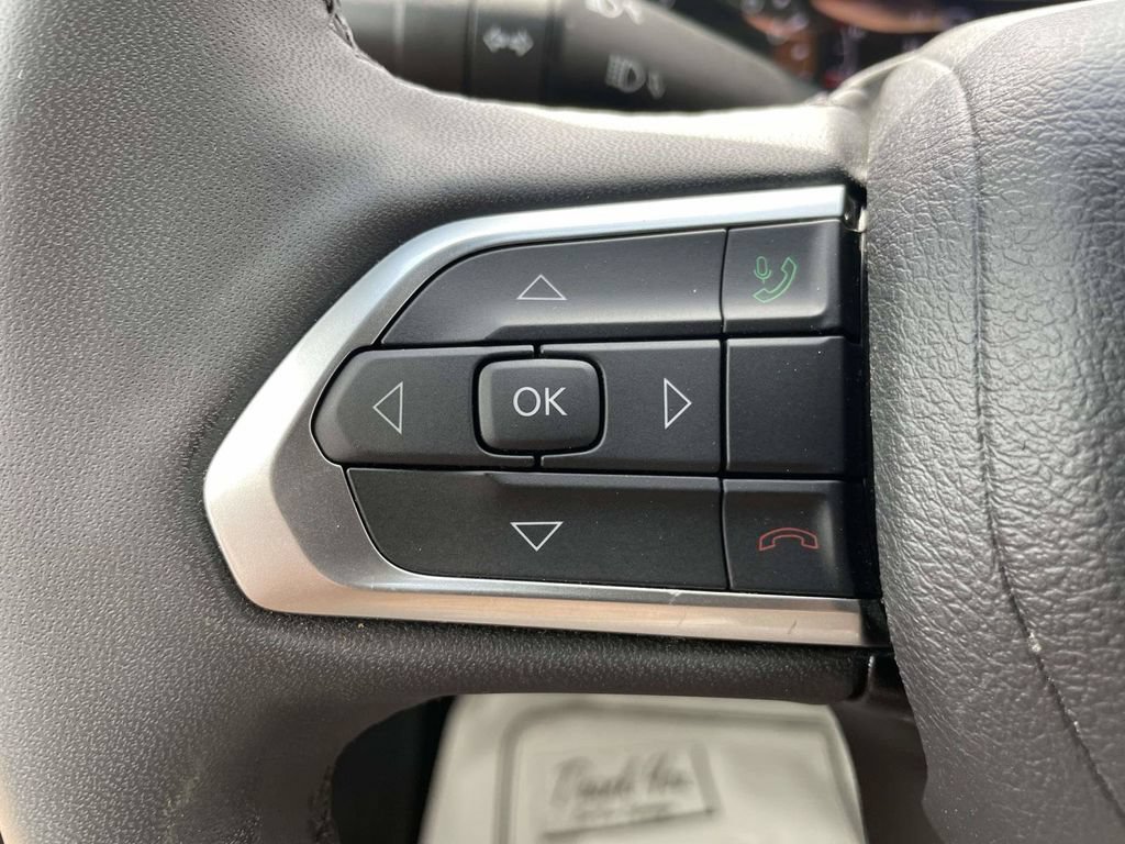 Used 2025 Jeep Compass Limited AWD/4WD image 26