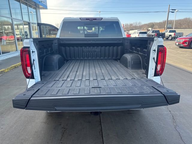 Used 2026 GMC Sierra 1500 AT4 w/ Technology Package image 25