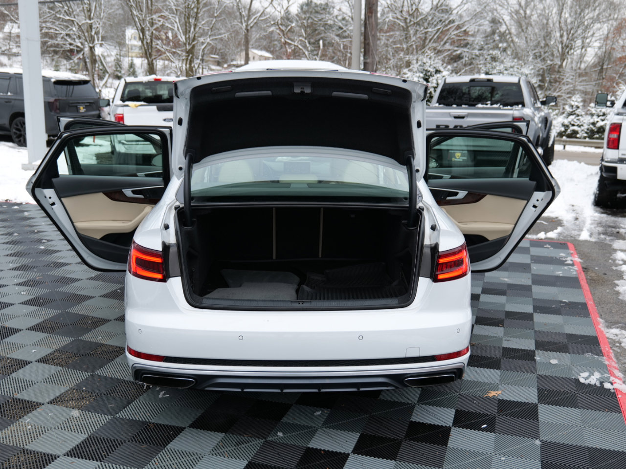 Used 2019 Audi A4 2.0T Premium Plus w/ Premium Plus Package image 59