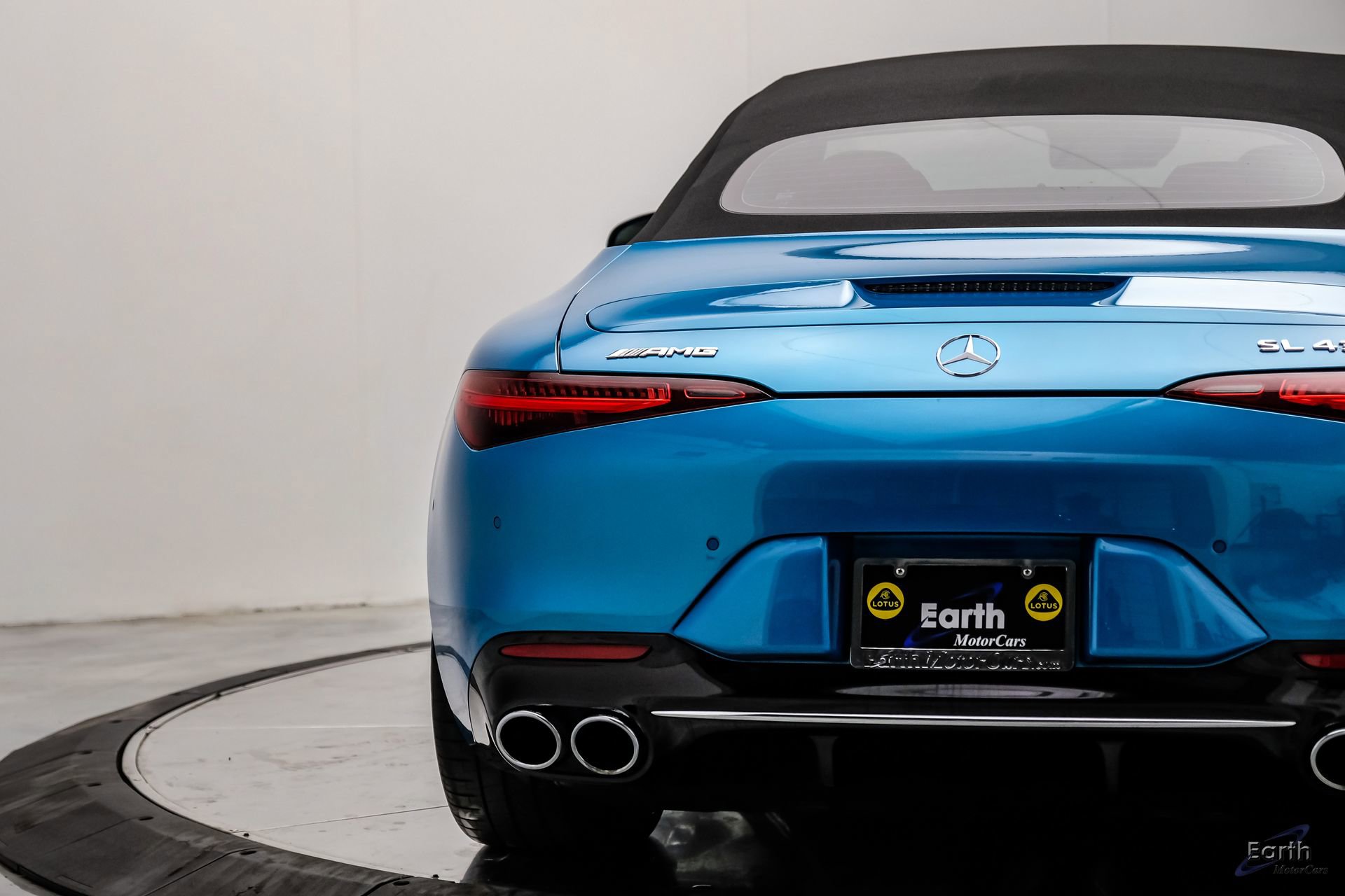 Used 2024 Mercedes-Benz SL 43 AMG image 18