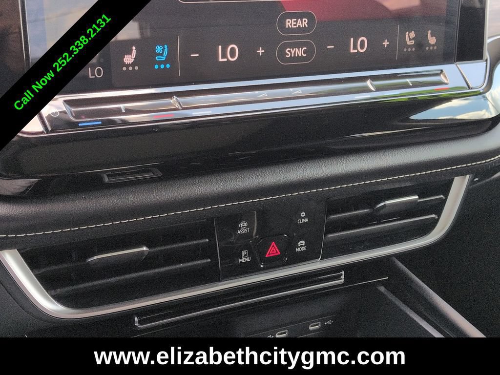 Used 2024 Volkswagen Atlas SEL Premium R-Line AWD/4WD image 15