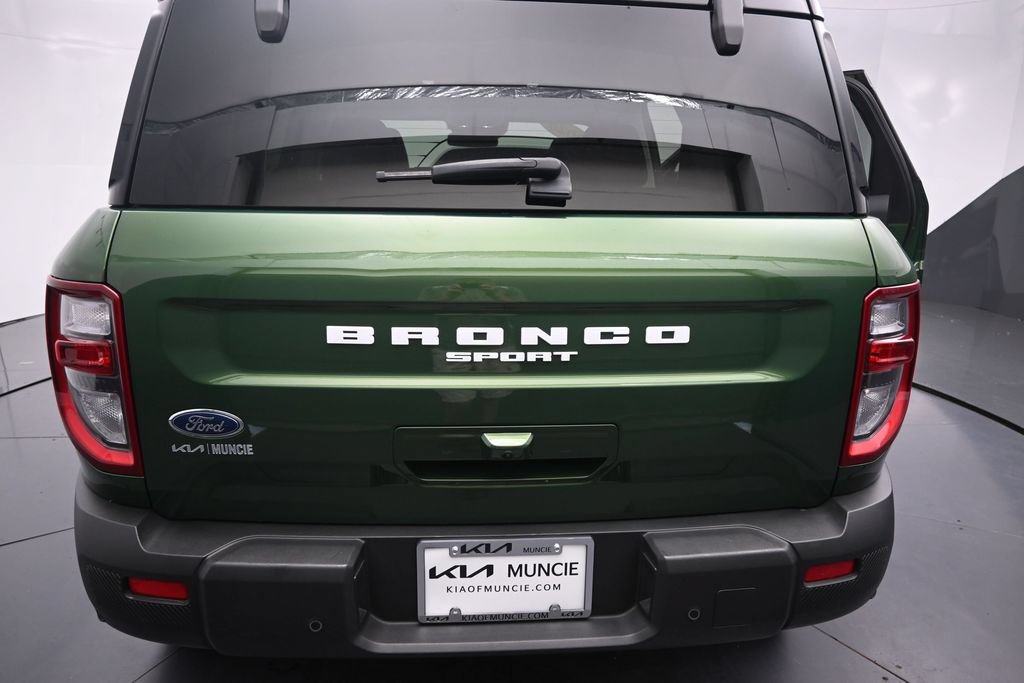 Used 2025 Ford Bronco Sport Outer Banks w/ Outer Banks Tech Package+ AWD/4WD image 9