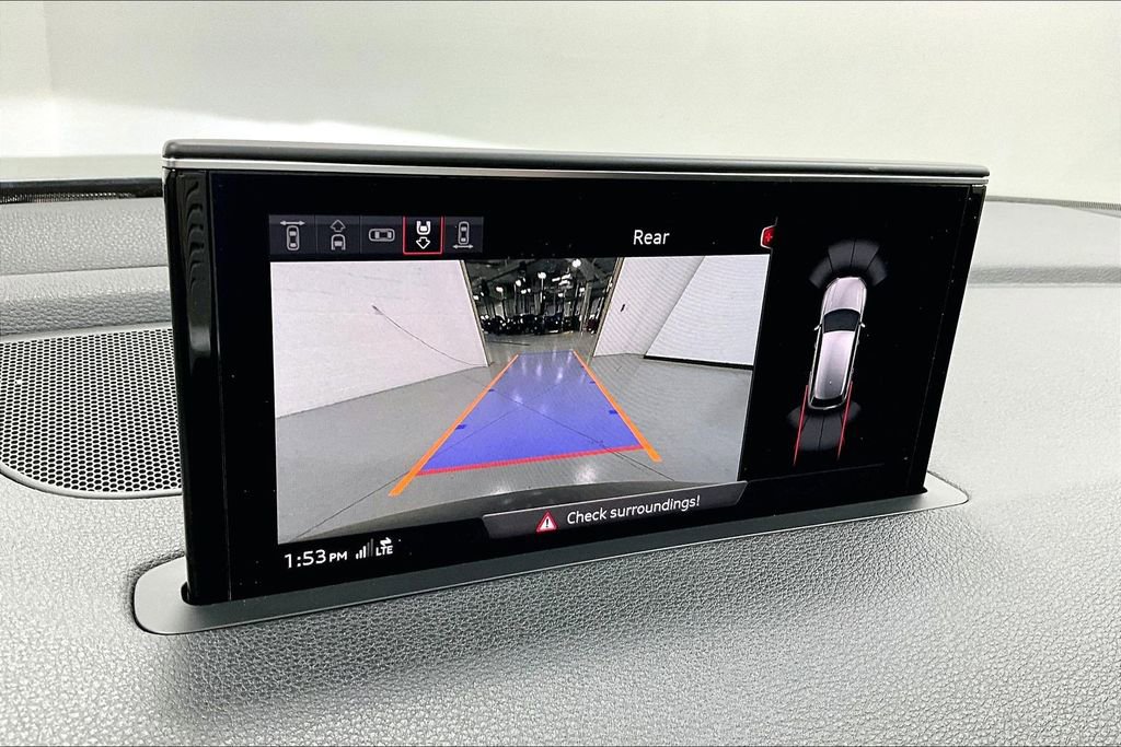 Used 2018 Audi Q7 3.0T Prestige image 29