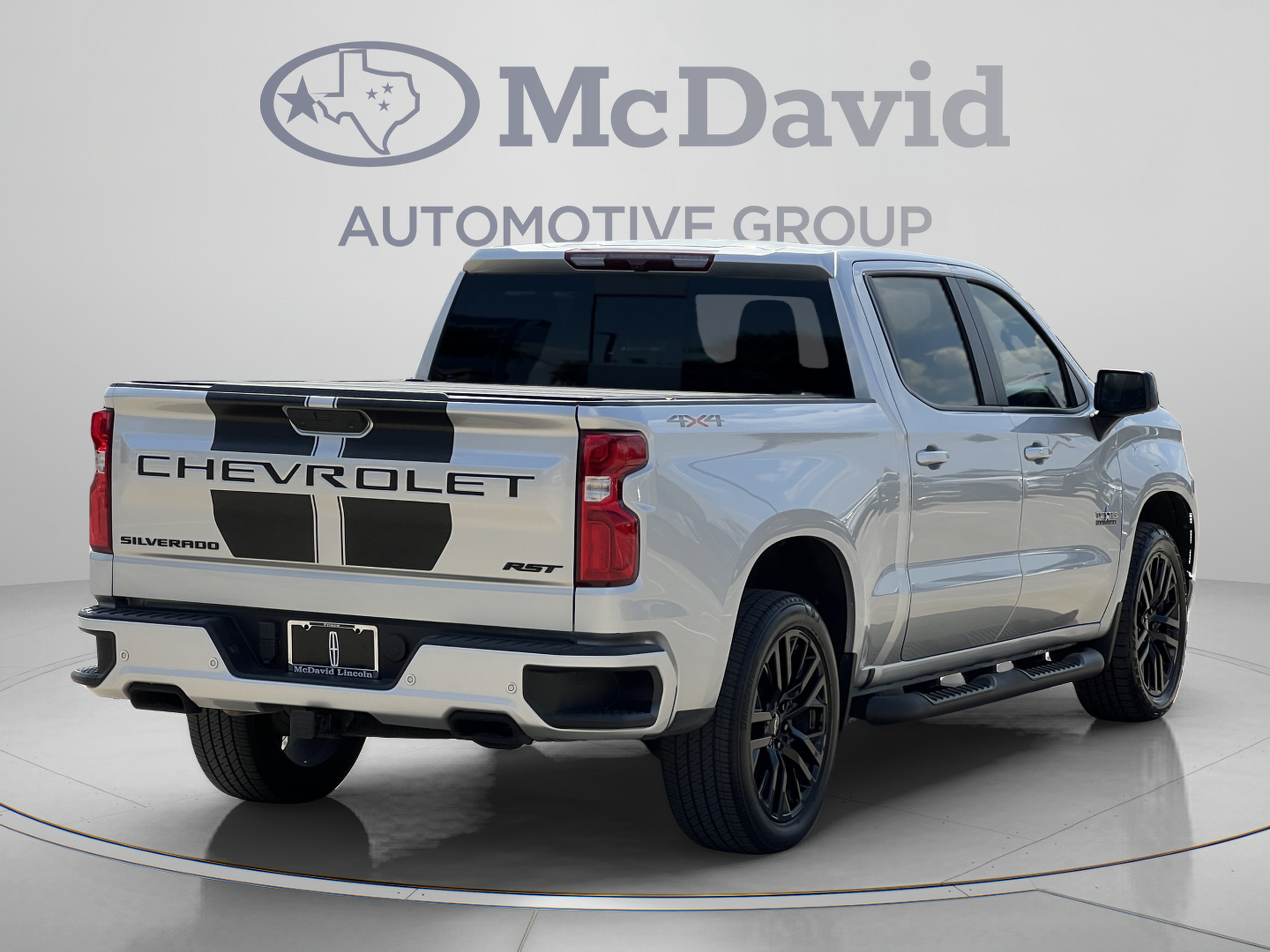 Used 2021 Chevrolet Silverado 1500 RST w/ Rally Edition AWD/4WD image 6