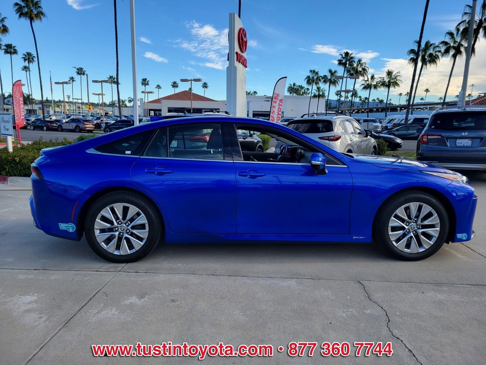 Certified 2024 Toyota Mirai XLE image 3