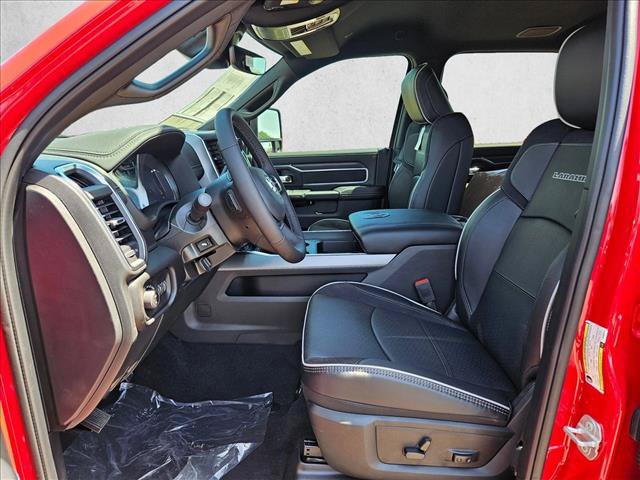 New 2026 RAM 2500 Laramie w/ Sport Appearance Package AWD/4WD image 4